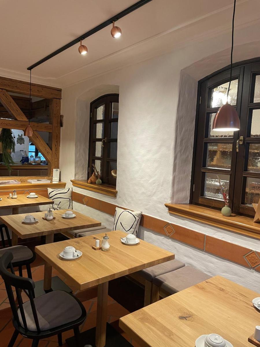 Landhotel Battenheimer Hof - Housity