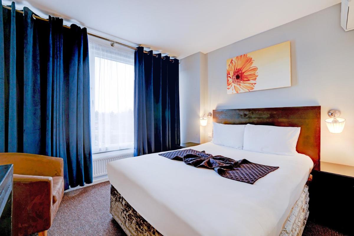 OYO The Chiltern Hotel - Housity