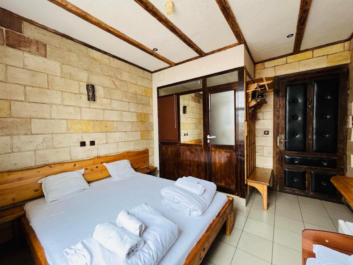 Rooms43 - Housity