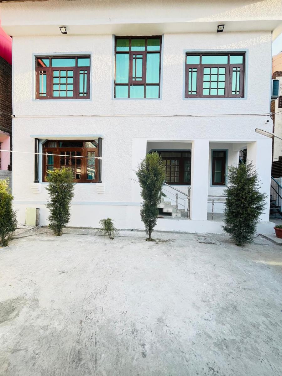 Sea Green Guest House - Housity