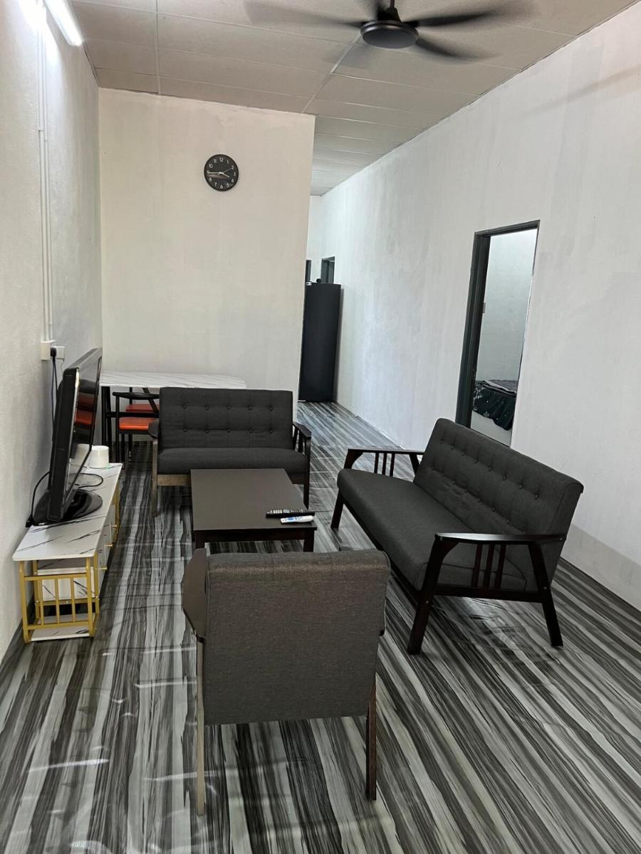 CK Homestay Parit Buntar Perak - Housity