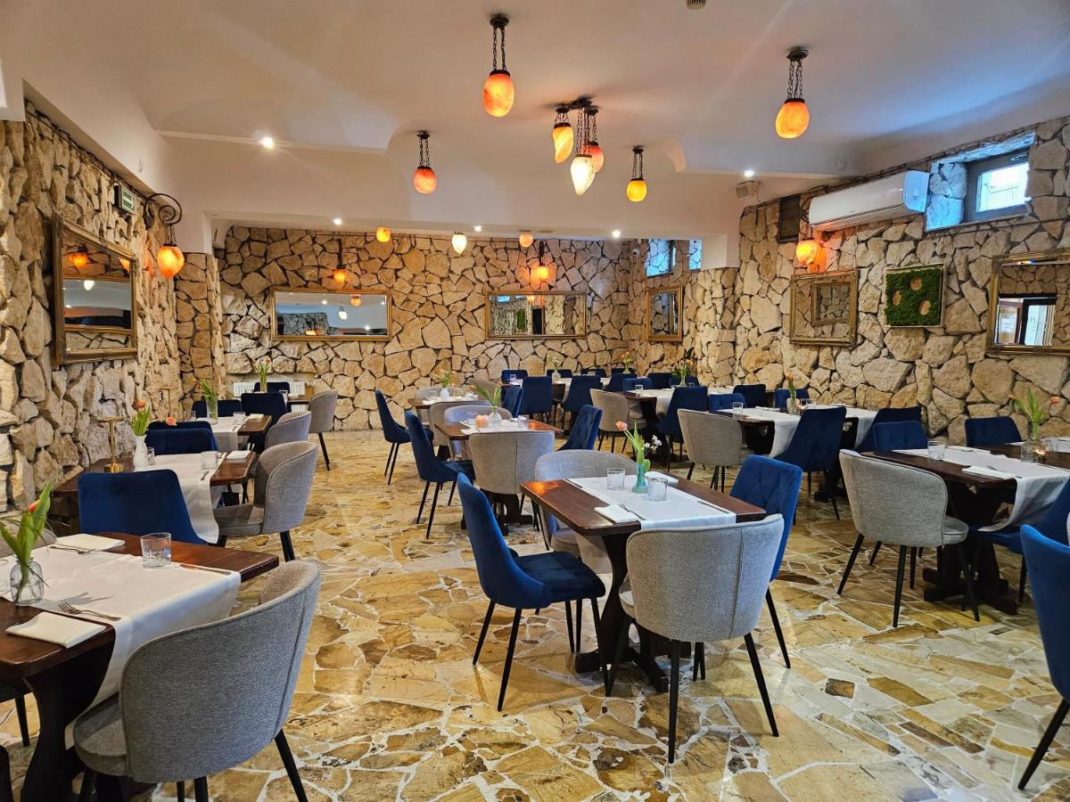 Hotel Galicja SPA Wieliczka - Housity