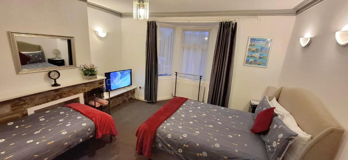 Plymouth Airbnb - Housity