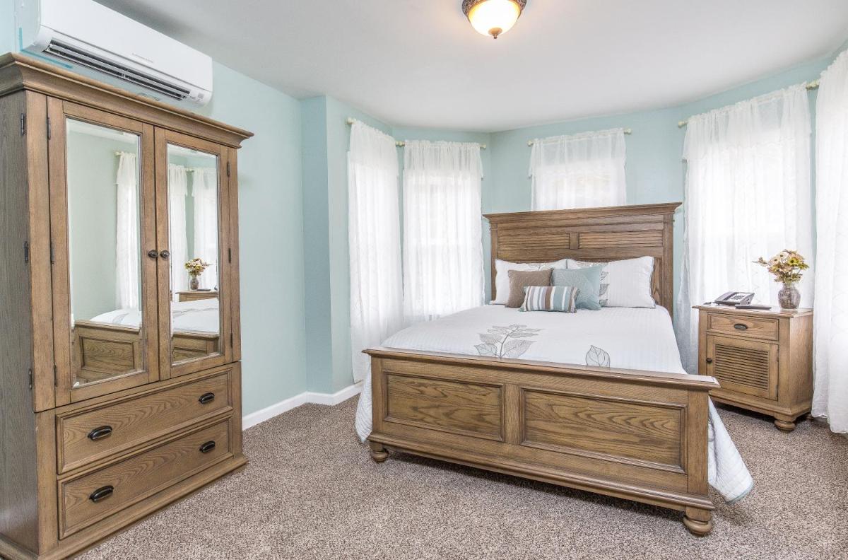 Catskill Mountains - Housity