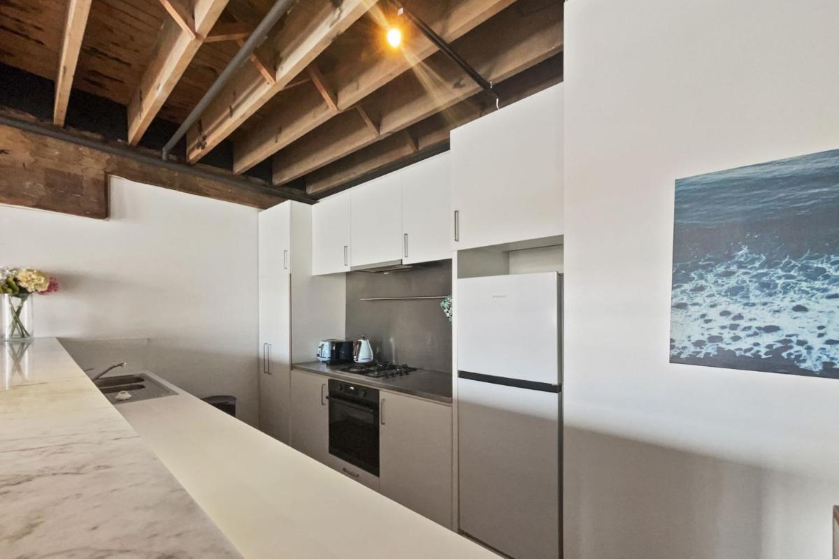 New York Style Apartment in Chippendale NSW - Housity