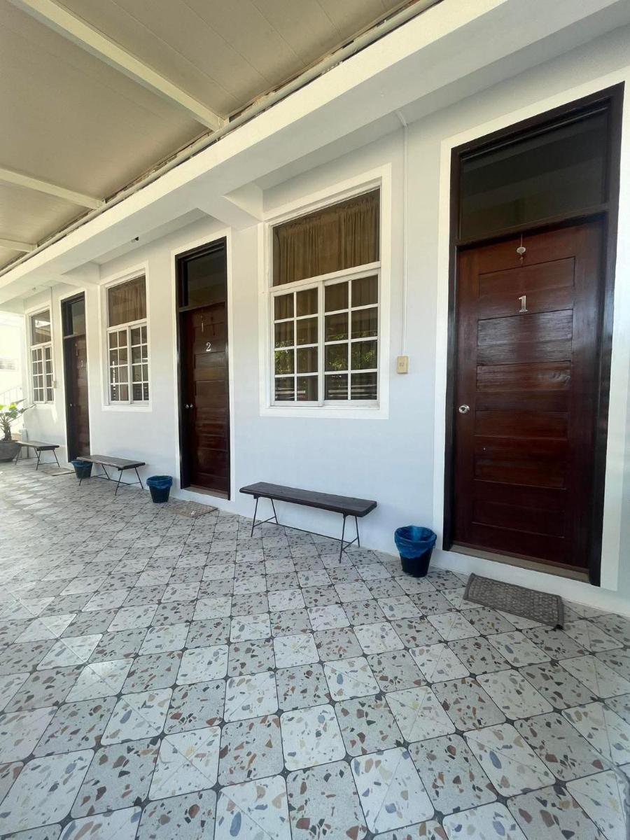 Dannykaela Transient House - Housity