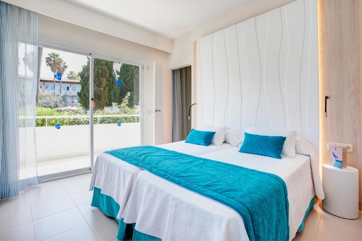 Cama o camas de una habitación en Grupotel Mallorca Mar