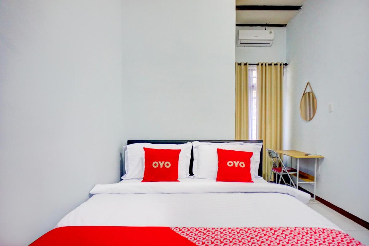 Hotel O Krakatau Near Universitas Muhammadiya Sumatra Utara ( UMSU ) - Housity