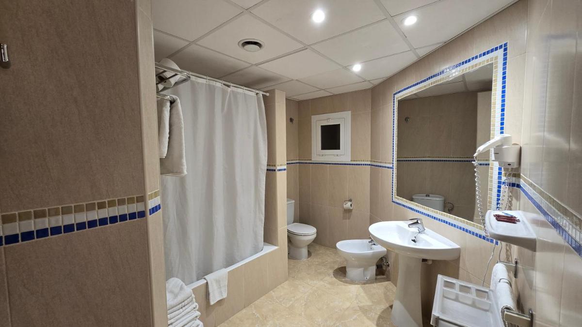 Marina Palmanova Apartamentos - Hizvo