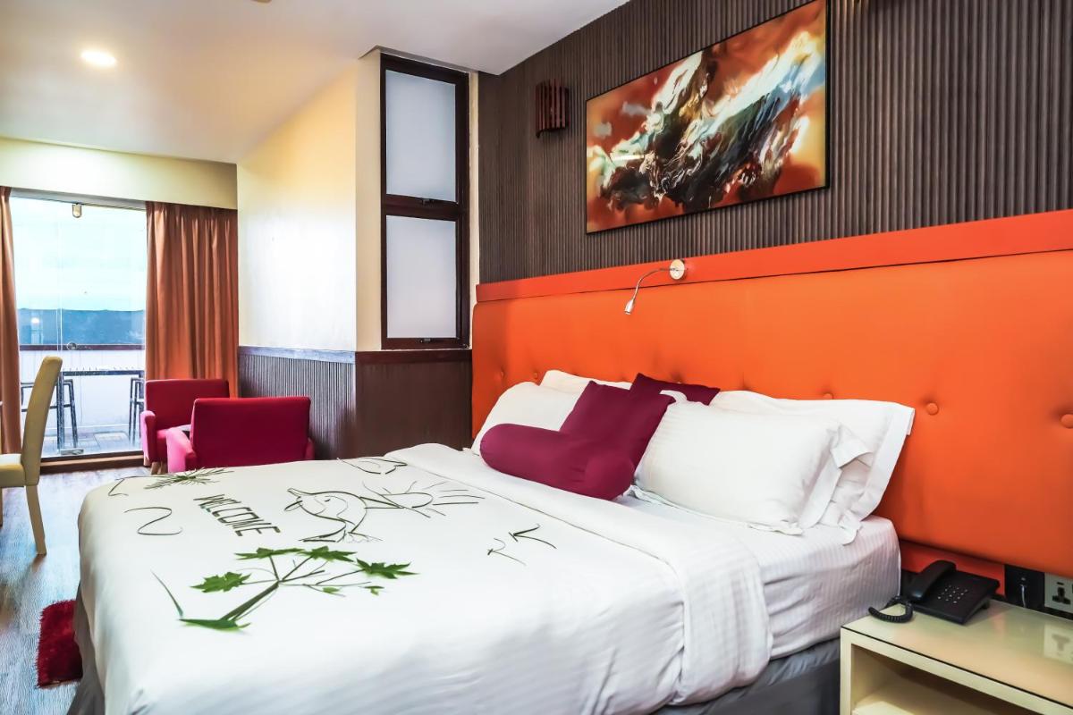 Beehive Central - Housity