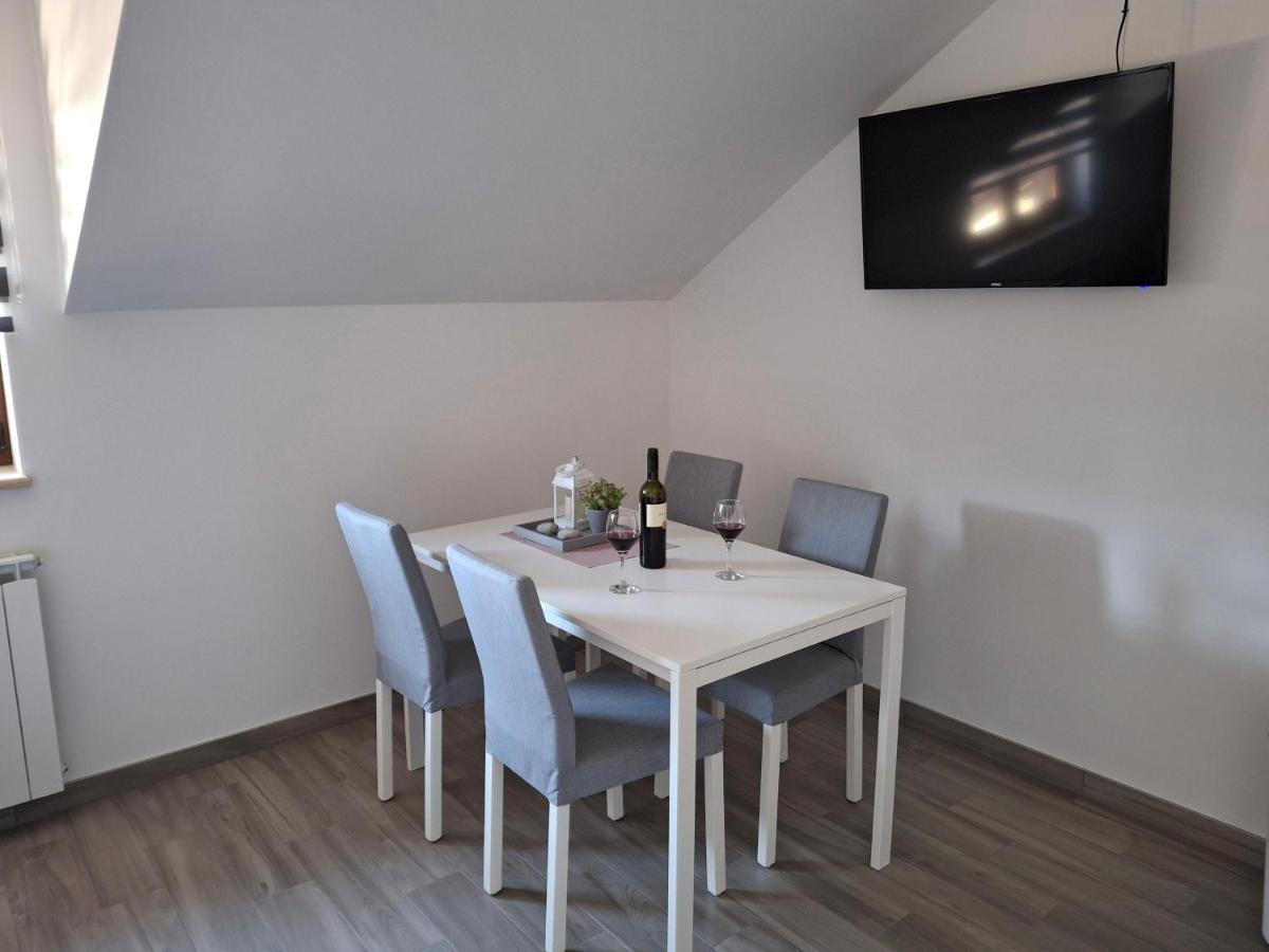 Apartman OBLAK Ravna gora - Housity