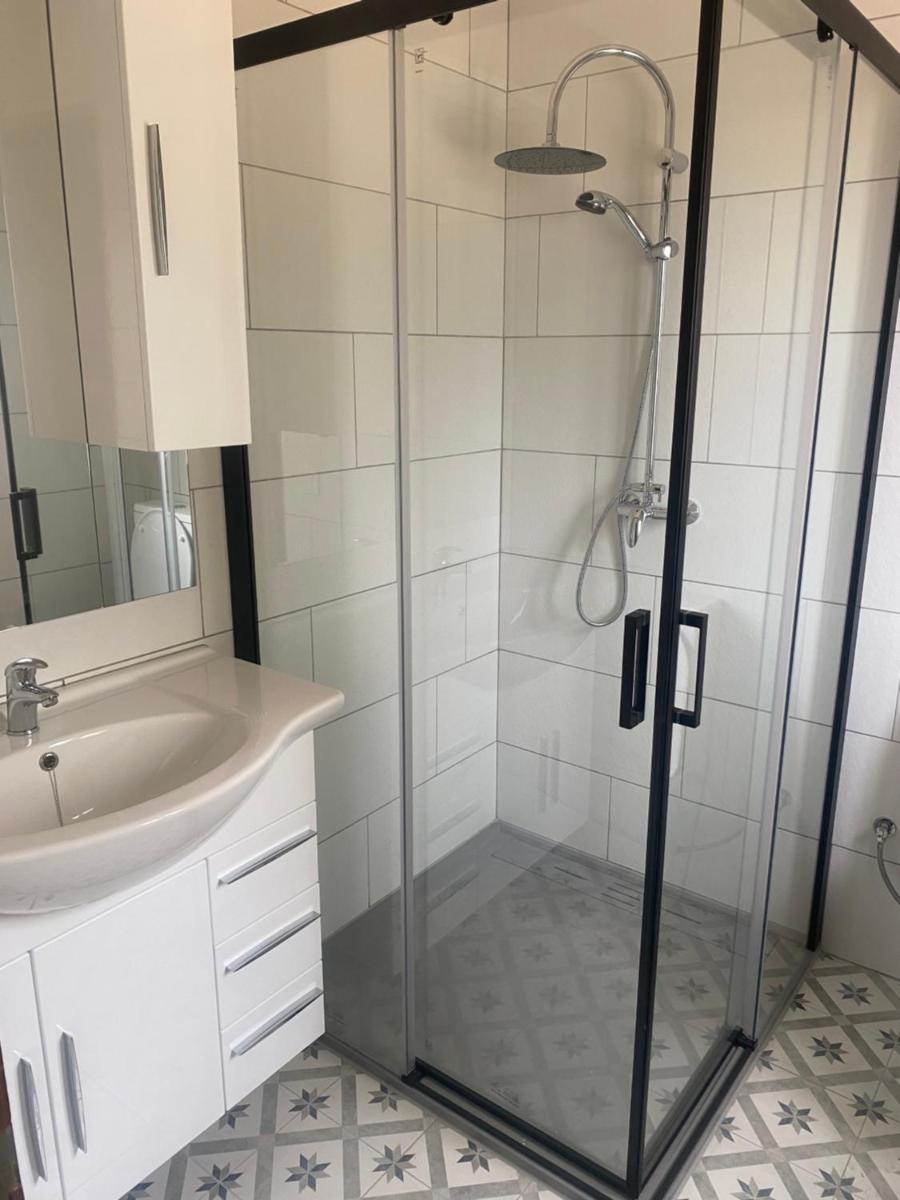 RnR BednBreakfast - Housity