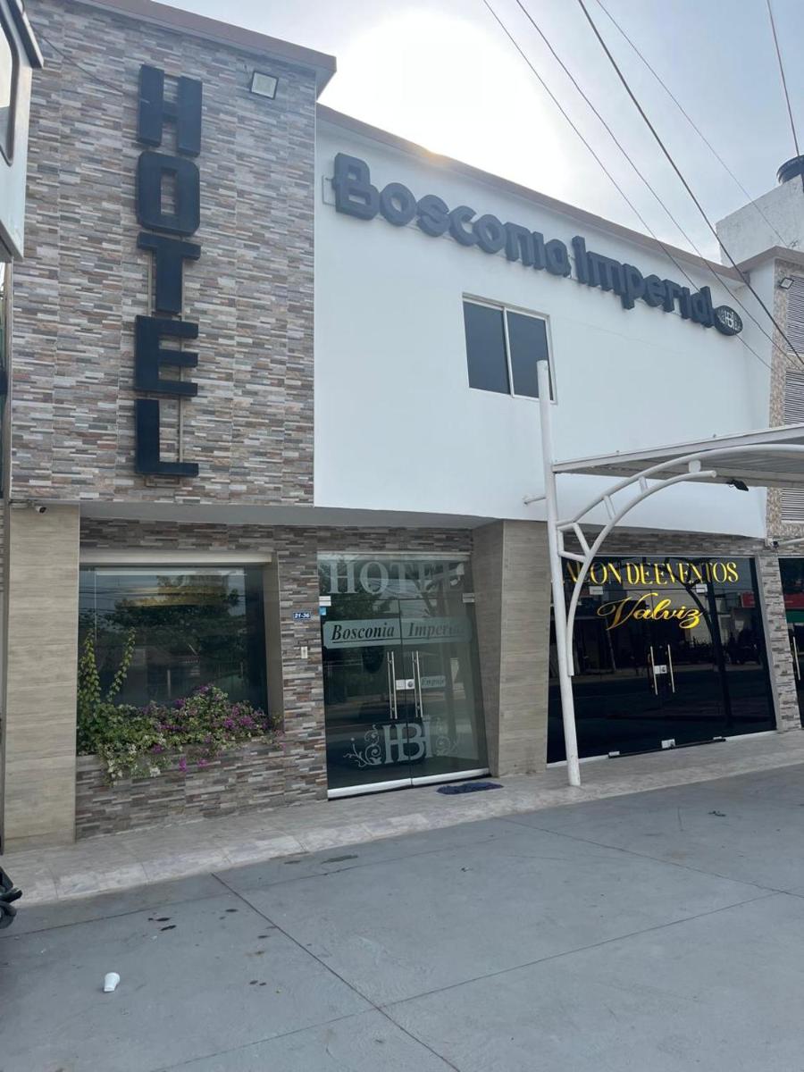 HOTEL BOSCONIA IMPERIAL - Housity