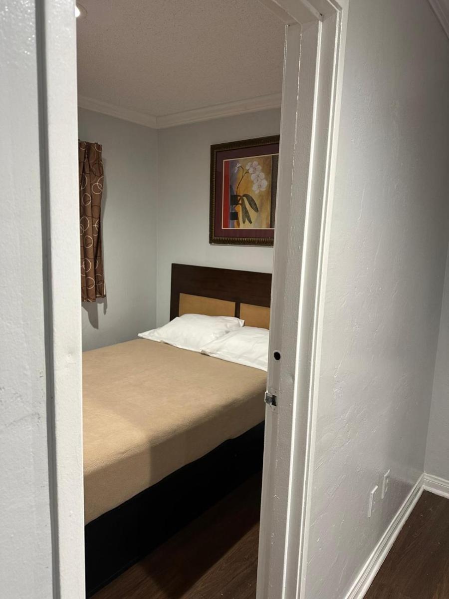 Heritage Inn - Housity