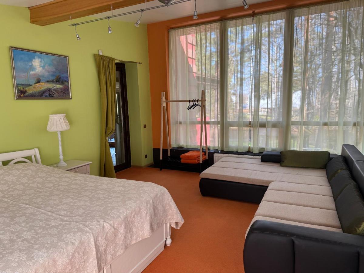 Wildwood Spa Villa - Housity