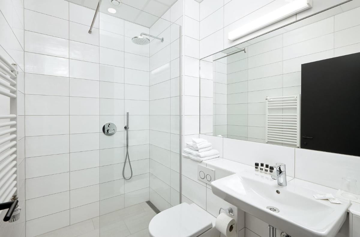 Hotel Cabin - Housity