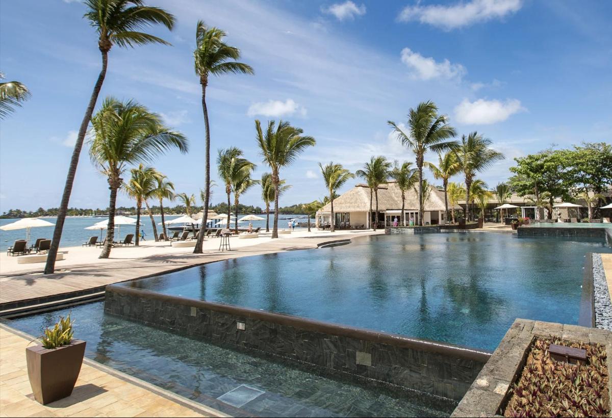 Private Villa near the beach - Housity