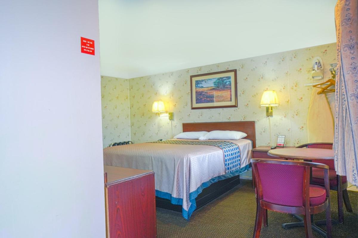 Bay Motel By OYO Bay City - Housity