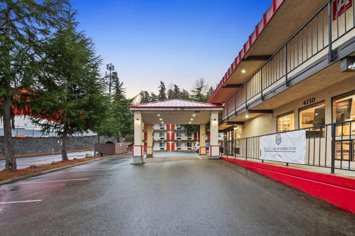 Inn at Lake Washington - Housity