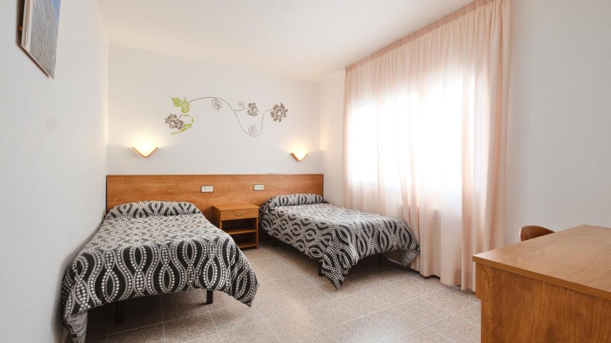 Hotel Paradís - Housity