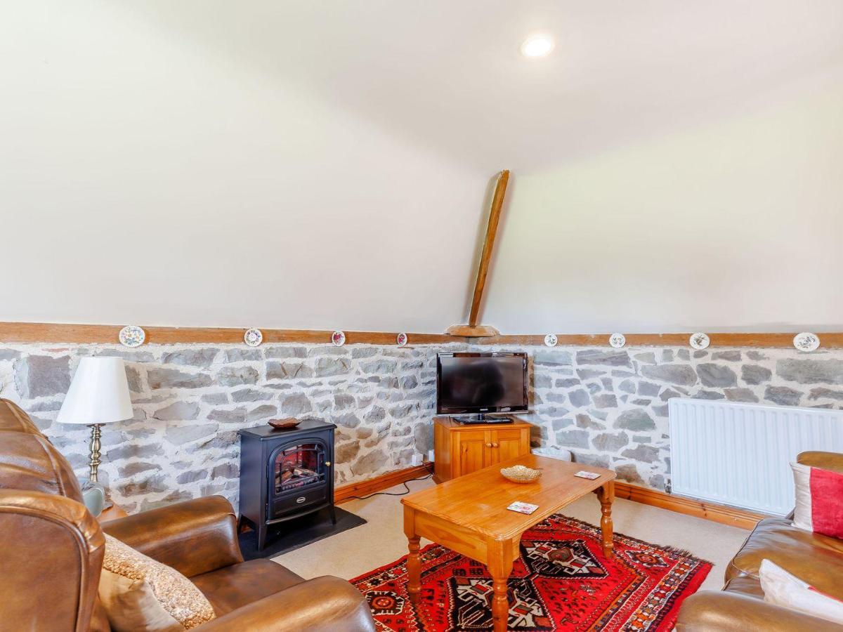Robin's Nest - Housity