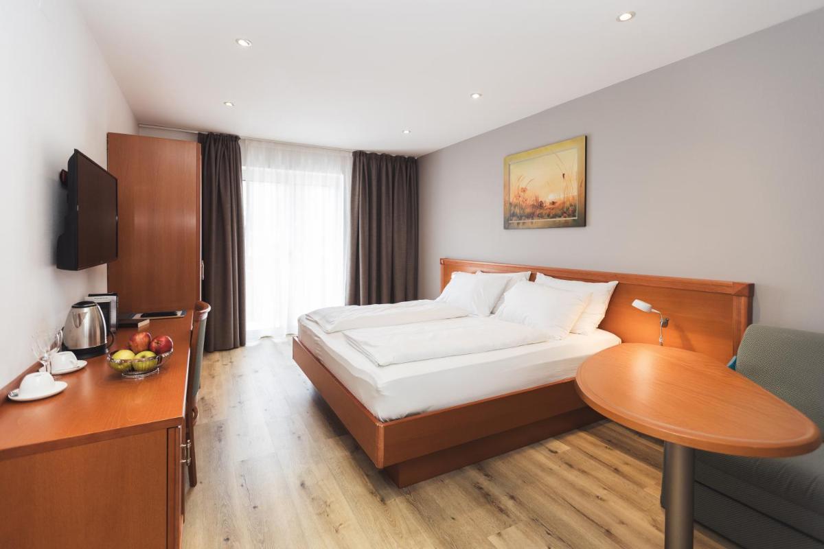 Hotel Panorama - Housity