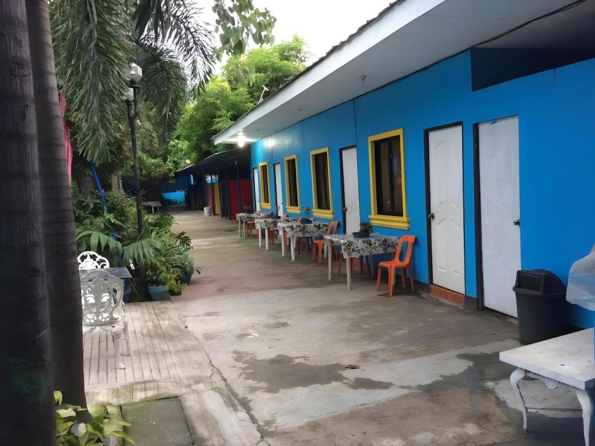 OYO 195 Ranchotel - Biñan - Housity