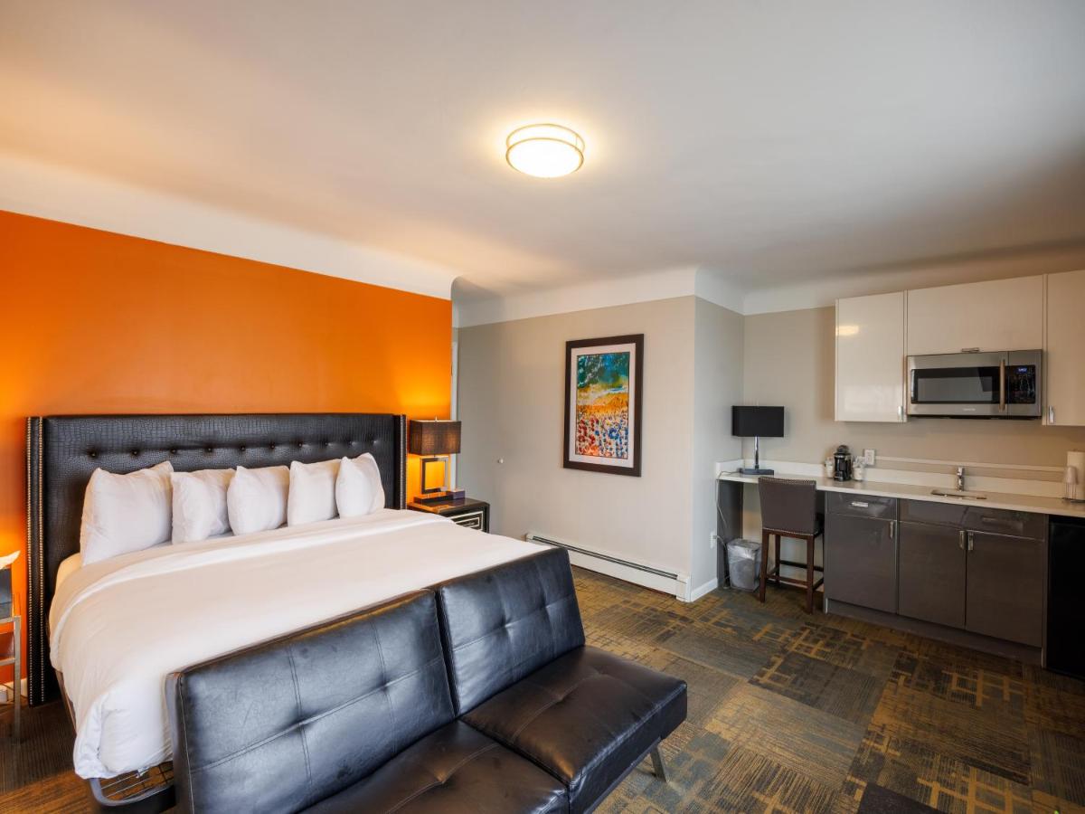 Hotel Royal Oak - Housity