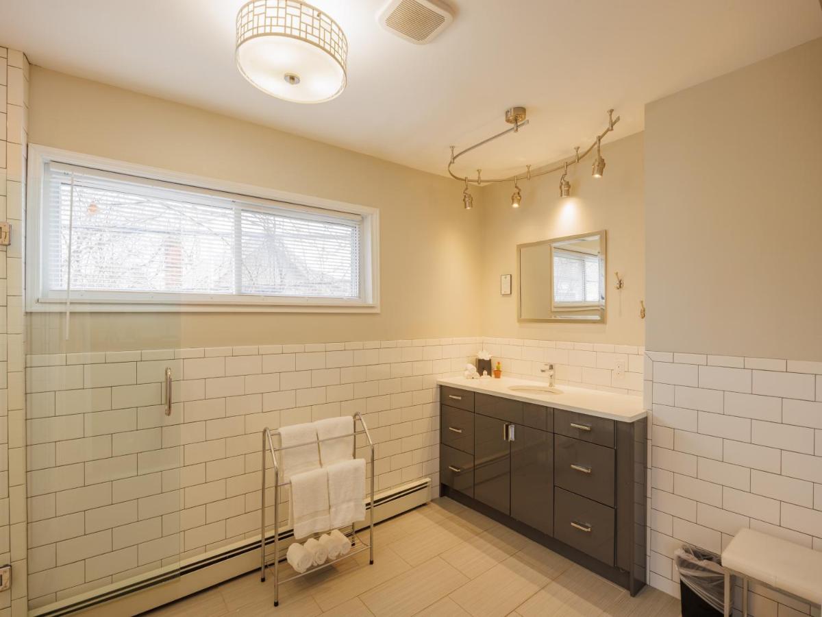 Hotel Royal Oak - Housity