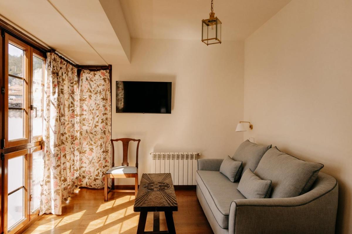 Hotel PAX Casona del Busto - Housity