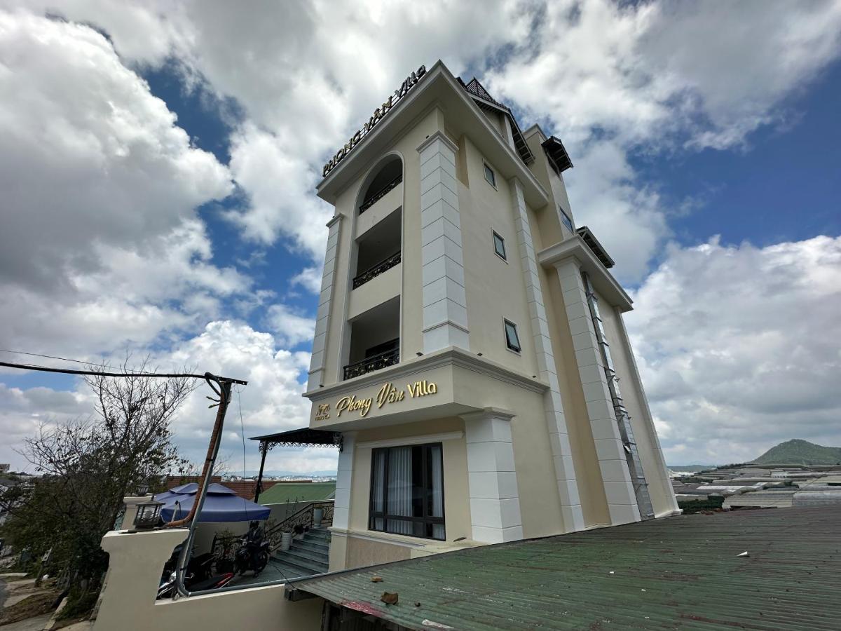 Capital O 1208 Phong Van Villa - Hizvo