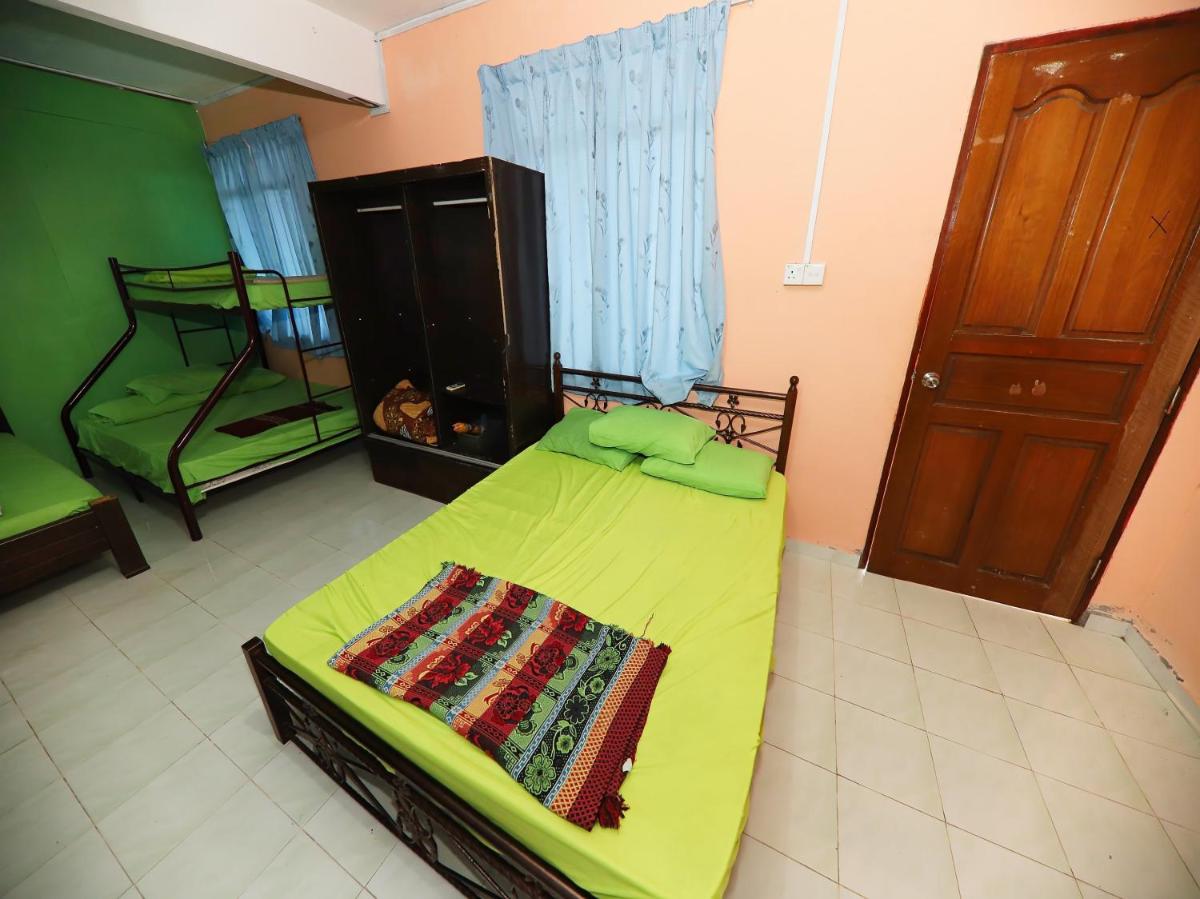 Hotel O Bayu Chalet - Housity
