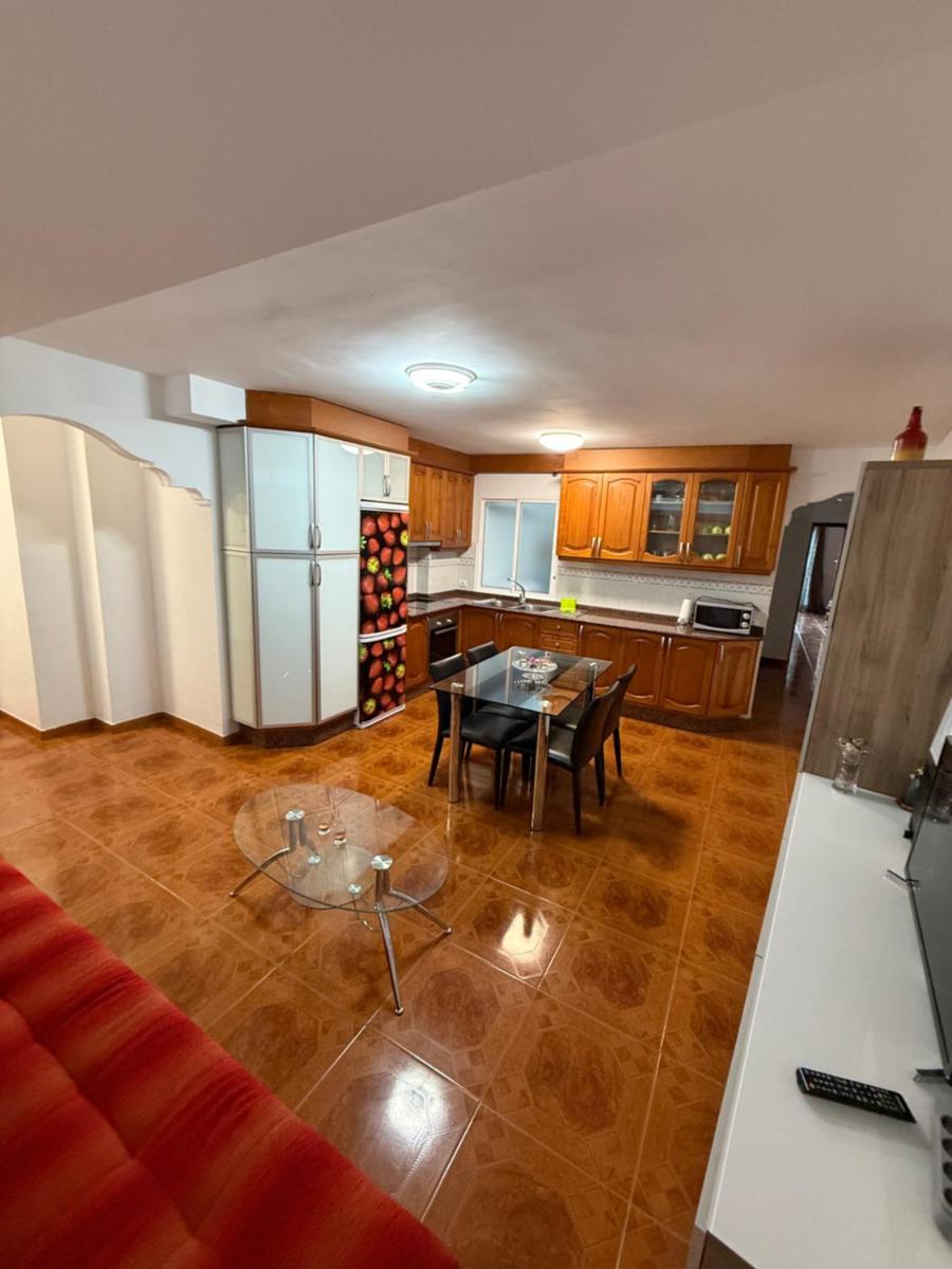 Apartamento playa arinaga - Housity