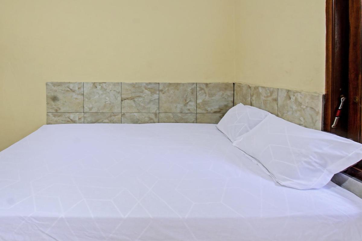 OYO 92619 Inn Homestay - Housity