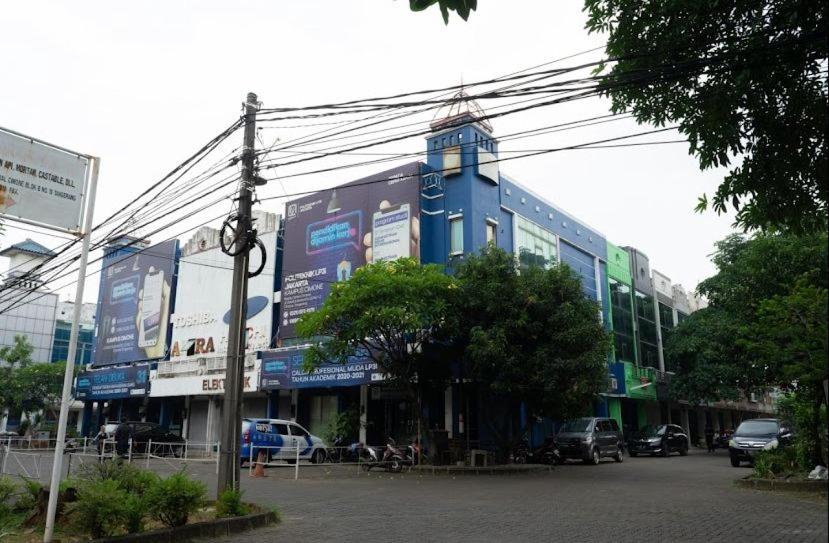 OYO Life 92878 Kost Padma Syariah - Housity
