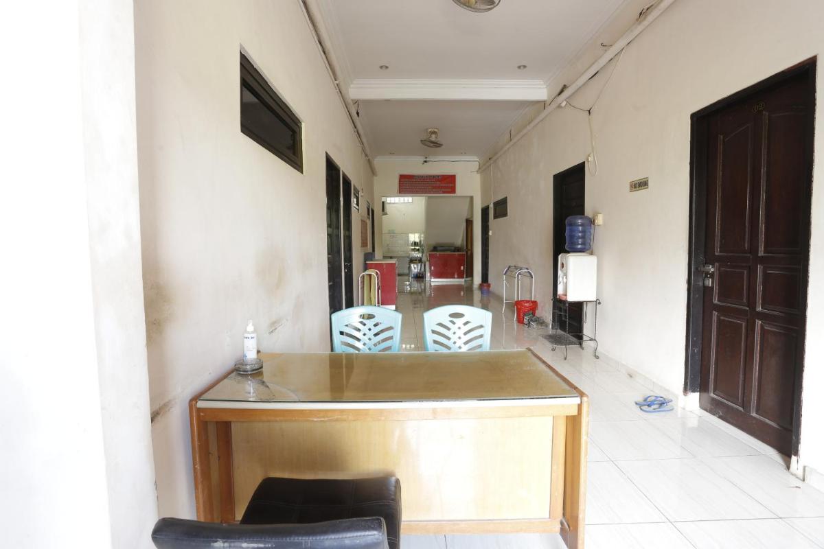 Hotel O Penginapan Fajar Syariah - Housity