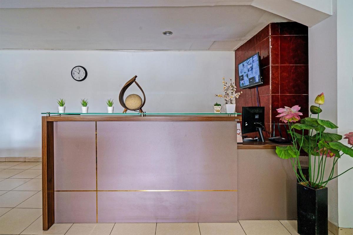 SUPER OYO Collection O 92277 Setra Priangan Guest House - Housity