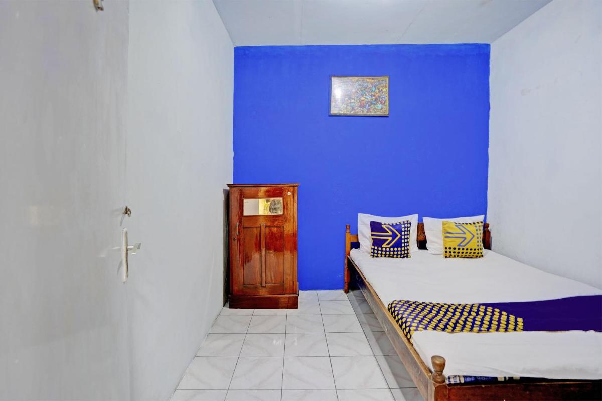 OYO Life 92921 Omaya Kost Syariah - Hizvo