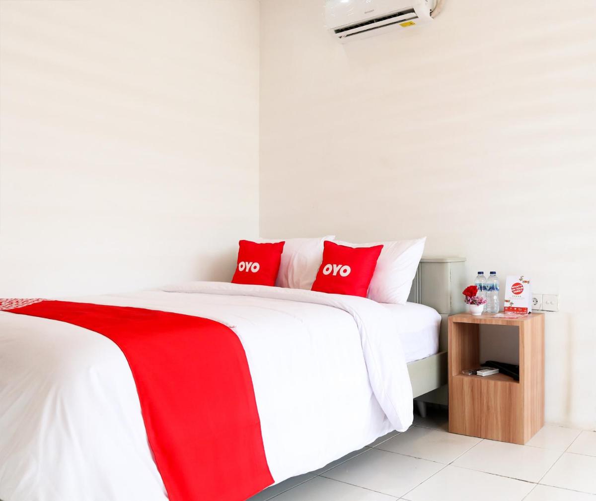 OYO 1191 Monalisa Residence And Cafe - Housity