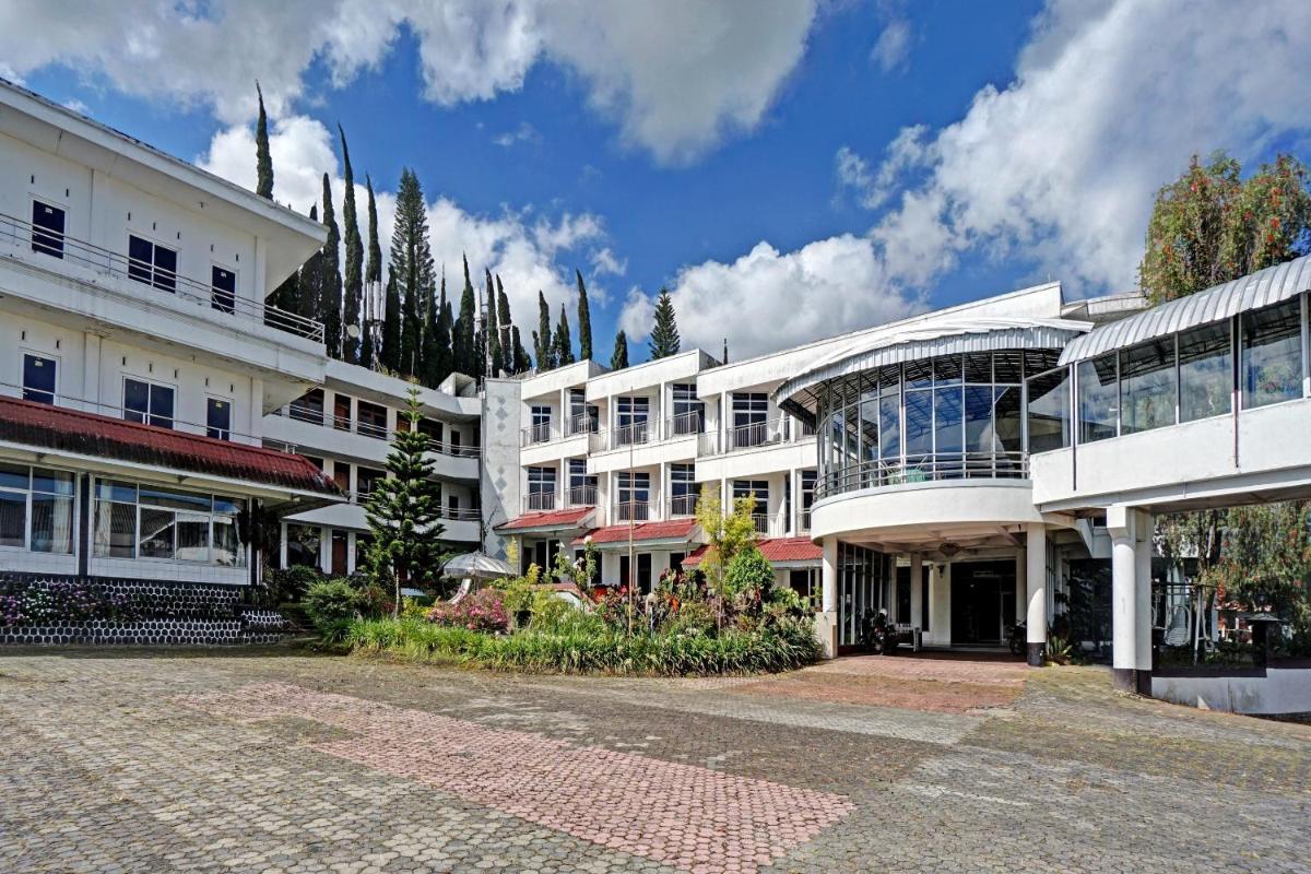 Hotel O Victory - Housity