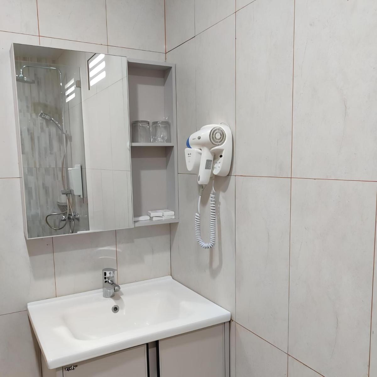 Nusantara Hotel Sembalun - Housity