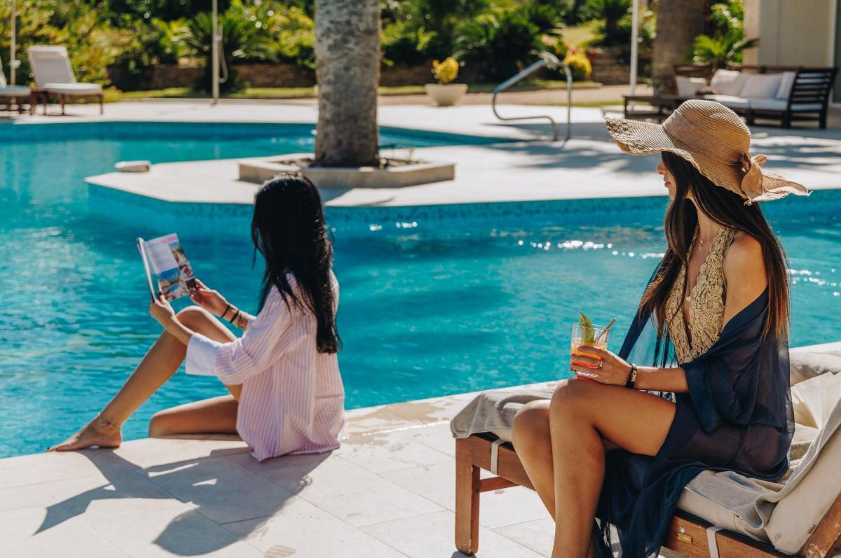 Clients de l'établissement Hotel Corsica & Spa Serena