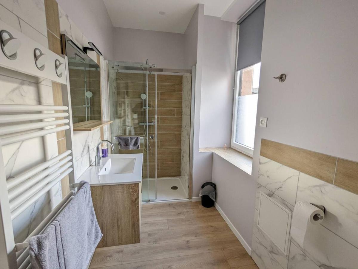 La Clématite, gîte climatisé 3 couchages indépendants - Housity