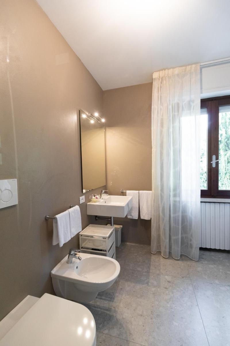 Hotel Villa Maria - Housity