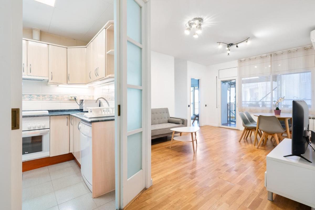 Plaza Espanya Apartment - Housity