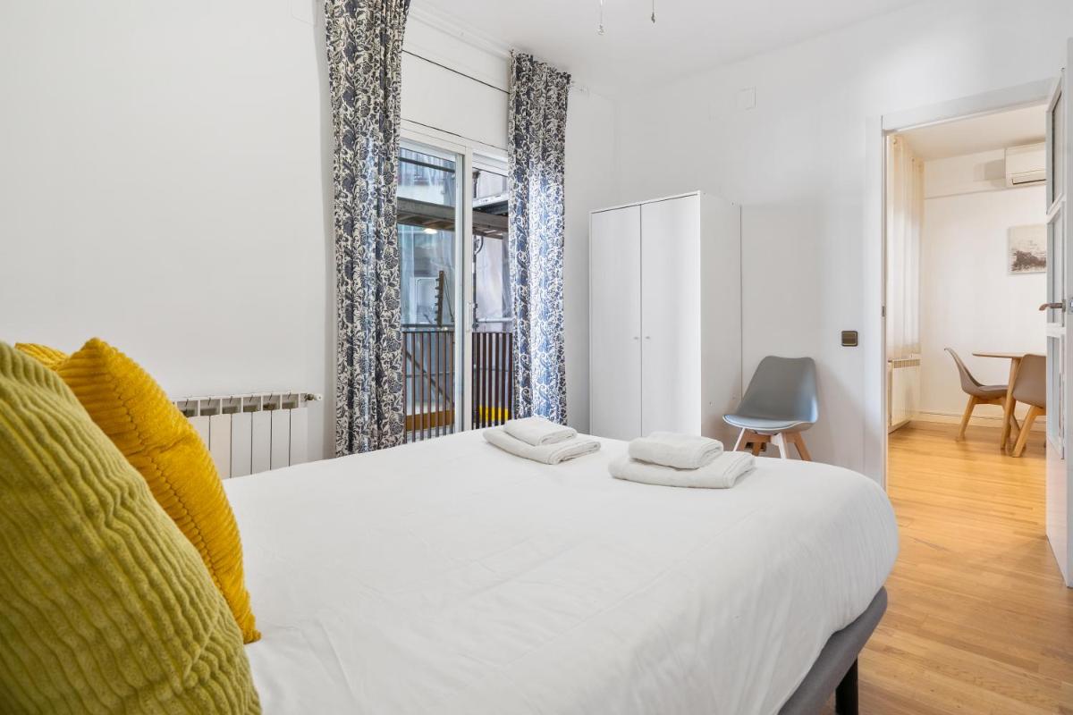 Plaza Espanya Apartment - Housity