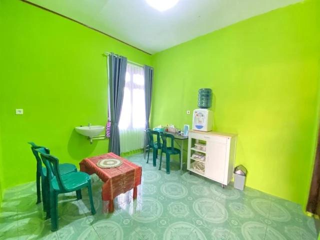 Cendana Guesthouse-Labuan Bajo - Housity