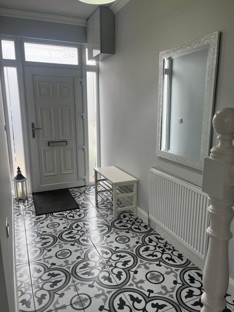 Grange House - Housity