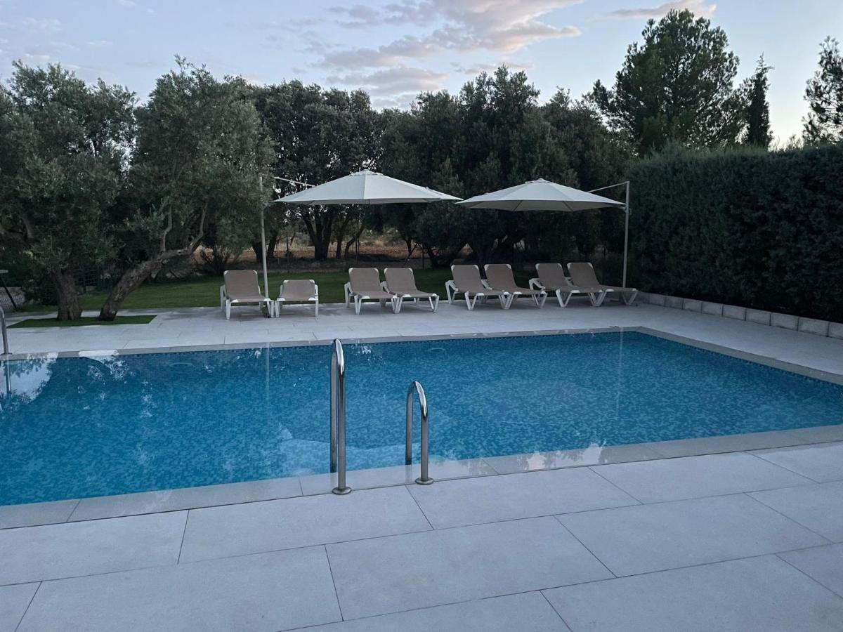 Hacienda Sierra del Pozo -Especial Grupos- - Housity