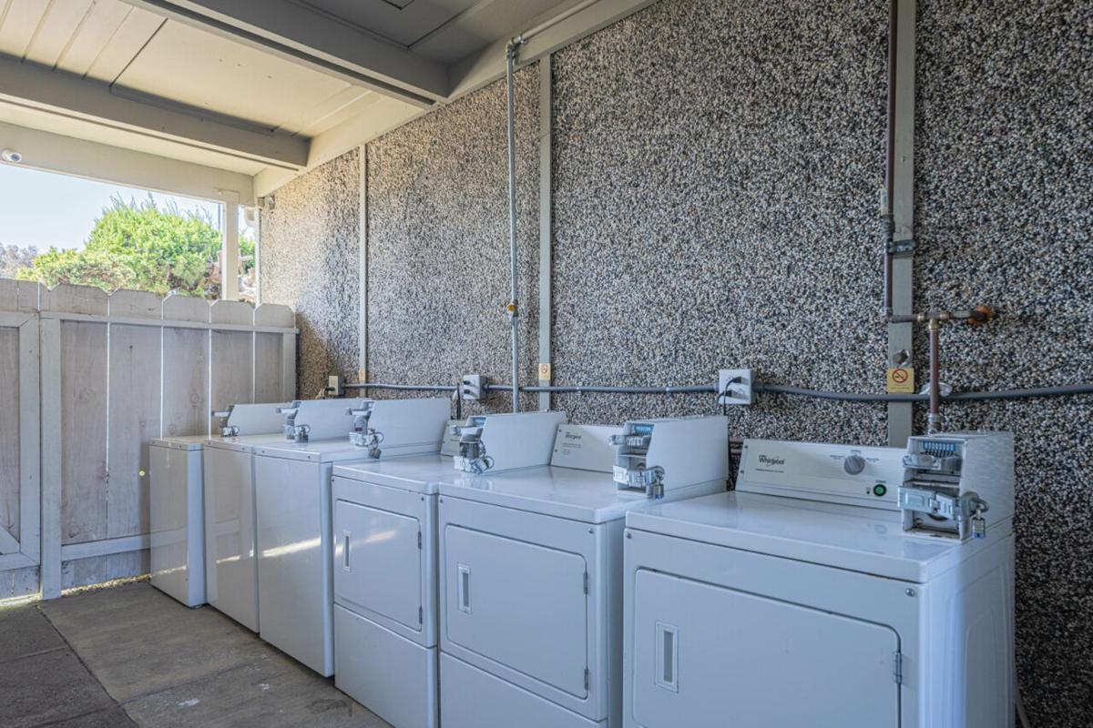 Coastal Valley Inn - Housity